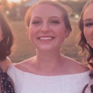 Meet your Posher, Gabriella